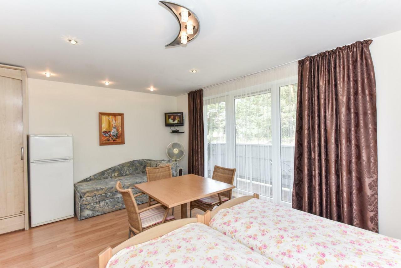 Nakvyne Pas Roma Apartment Nida Ngoại thất bức ảnh